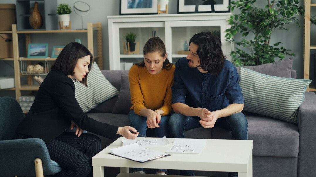 family discussing health insurance