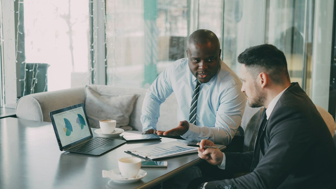 health insurance advisor with client